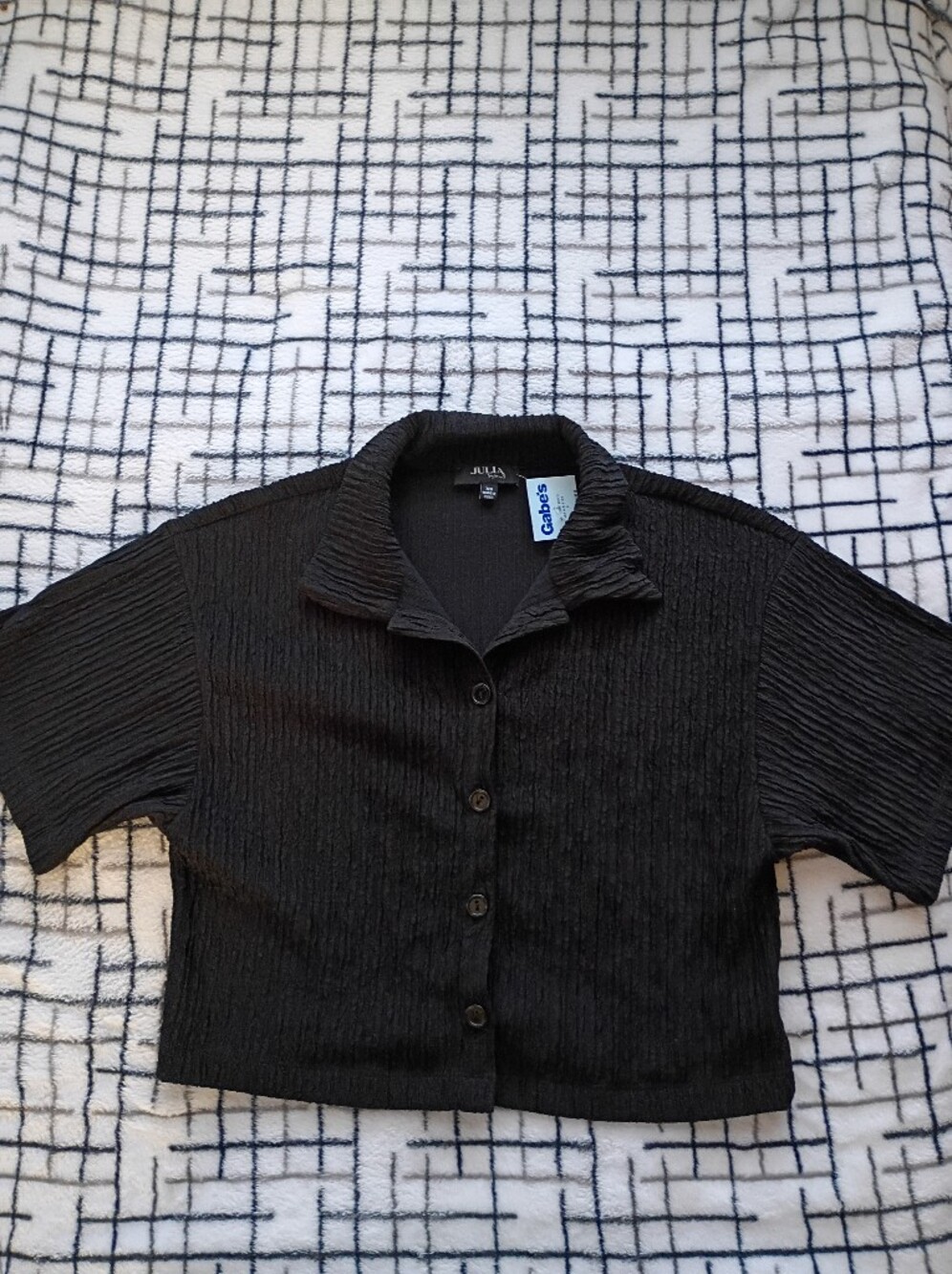 Juniors Julia Brand Size Medium Black Short Sleeve Button-Up Top in Black NWT